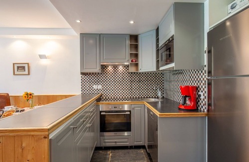Tignes Apartment | Beautiful apartment for 10 guests with WIFI, TV and balcony