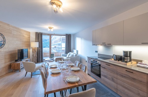 Viel-Alpe Apartment | Beautiful apartment near slopes with parking and wifi