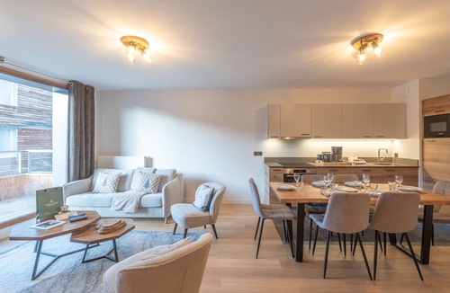 Viel-Alpe Apartment | Beautiful apartment near slopes with parking and wifi