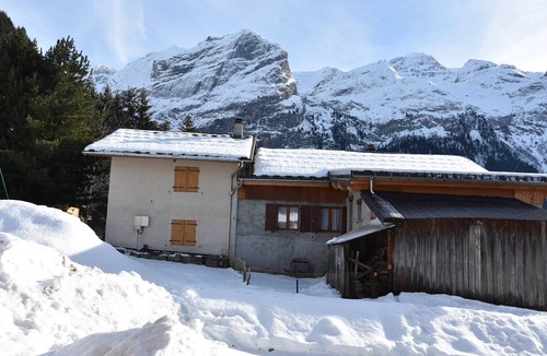 Pralognan-la-Vanoise Apartment | Beautiful 2-room new in chalet in Pralognan - sleeps 4
