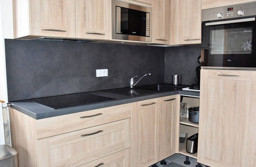 Pralognan-la-Vanoise Apartment | Beautiful new 1-bedroom, south balcony, ideal for 4