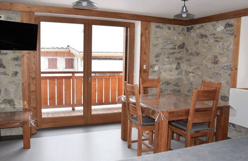Pralognan-la-Vanoise Apartment | Beautiful new 1-bedroom, south balcony, ideal for 4