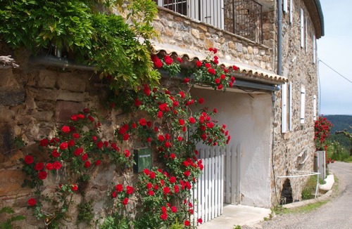 Chassiers House | Beautiful holiday home with breathtaking views of Mont Ventoux