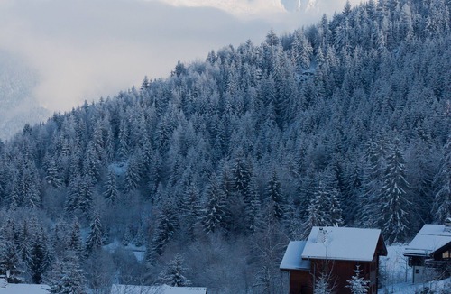 La Perriere Apartment | Beautiful ski in/out duplex appartement in La Tania