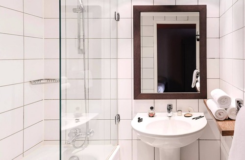 Val Claret Hotel | Belambra Clubs Tignes - Val Claret - All inclusive - Premium Room 2 Adults and 1 Child Breathtaking View