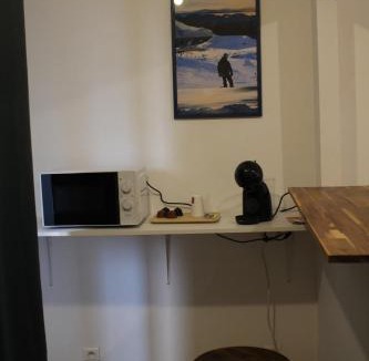 Voreppe Bed & Breakfast | Belle chambre indépendante 31 m2