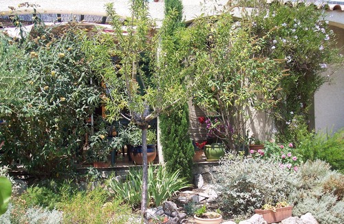 Cournonsec Villa | Between sea and scrubland, villa with garden and swimming pool