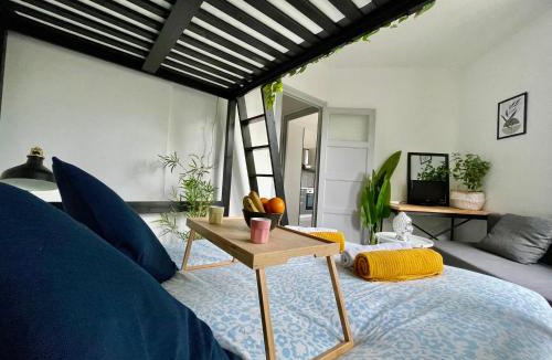 Feuillat Desgenettes Apartment | BnGo I Chic & Confort I 4 personnes, Proche Hôpital