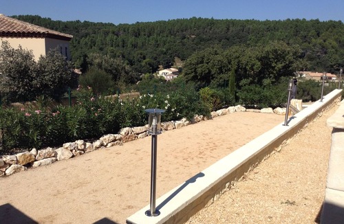 Saint-Hippolyte-de-Montaigu Villa | Breathtaking view of Uzes and the Cévennes mountains