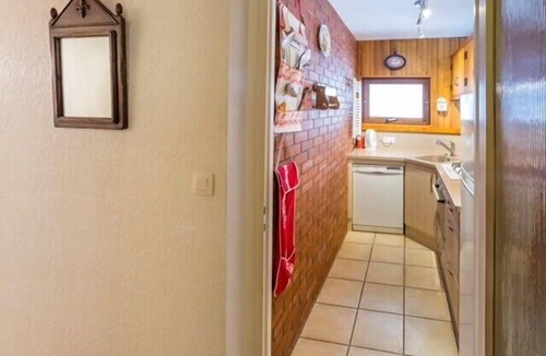 Les Tines Apartment | Bright apartment with swimming pool in Chamonix