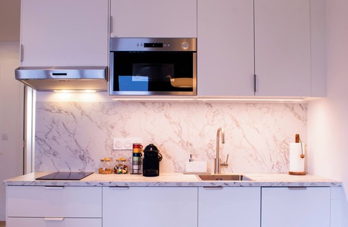 Quartier Exposition-Bajatiere Apartment | Bright, modern, equipped 2-room apartment, quiet, close to streetcar and city center