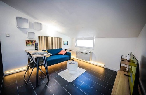 Melun House | Bright one-bedroom apartment in the heart of Melun