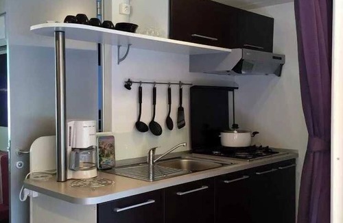 Labeaume House | Camping 3 étoiles - Piscine - ccaiiai