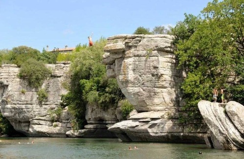 Labeaume House | Camping 3 étoiles - Piscine - ccaiiai