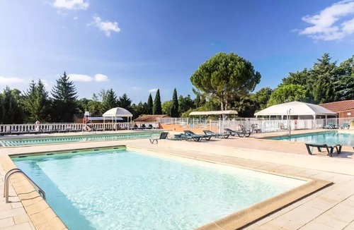 Vogue House | Camping Domaine du Cros d'Auzon * - Mobile Home Premium 4 Rooms 6/7 People Air Conditioning + TV