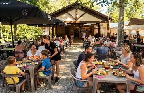 Saint-Gerons House | Camping Les Rives du lac Cantalès * - 3 Bedroom Mobile Home Cota 6 people