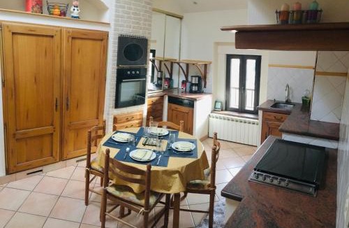 Bazus House | Canal du midi