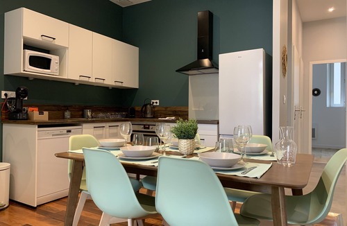 Quartier Hyper-Centre Apartment | #CD L' Ainé 👨‍👩‍👦‍👦| Jean Jaurès | Tramway A, B and E| T3 équipé
