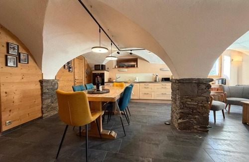 Saint-Martin-de-Belleville Ski Chalet | Chalet, 300m from resort center, Ground floor, view mountain, fireplace or stove, tv, 57m²