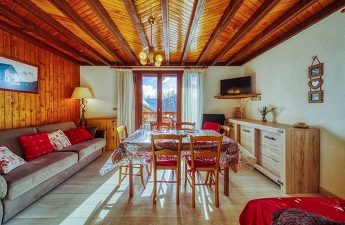 La Toussuire Ski Chalet | Chalet les Colchiques