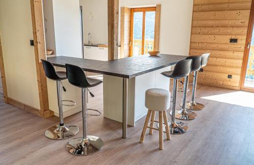 Bozel Ski Chalet | Chalet école des cimes