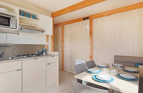 Lepin-le-Lac Ski Chalet | Chalet 3 étoiles - ccbfgge