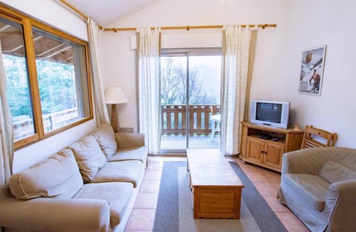 Villarodin-Bourget Ski Chalet | Chalet, 300m from resort center, Ground floor, balcony, parking, tv, ski locker, 45m², La Norma