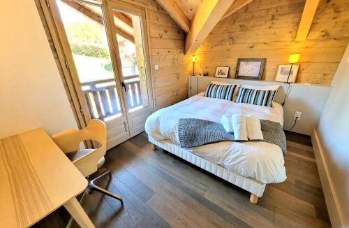 Les Gets Ski Chalet | Chalet 6 chambres pour 12 pers avec cheminée et WiFi, vue montagnes - FR-1-598-176