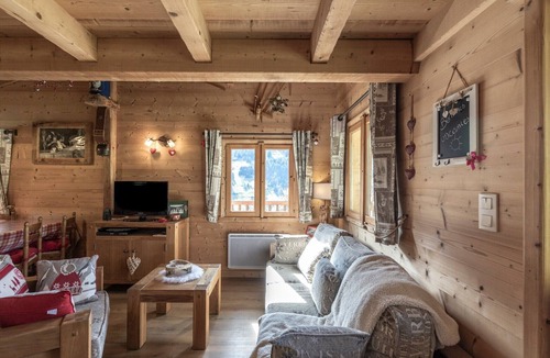 Hauteluce Ski Chalet | Chalet 'Bel Andain' with Mountain View, Private Terrace and Private Garden