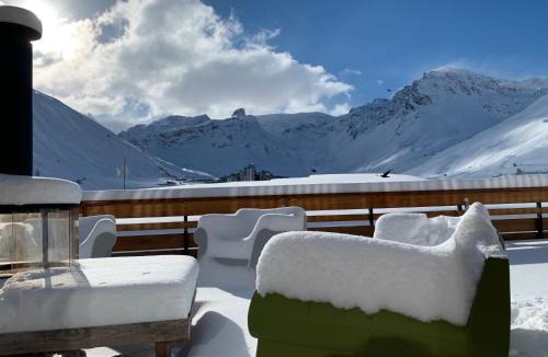 Tignes le Lac Apartment | Chalet Canvolan, 7 pièces, 12 personnes, Tignes le Lac, sur terrasse et jardin