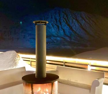 Tignes le Lac Apartment | Chalet Canvolan, 7 pièces, 12 personnes, Tignes le Lac, sur terrasse et jardin