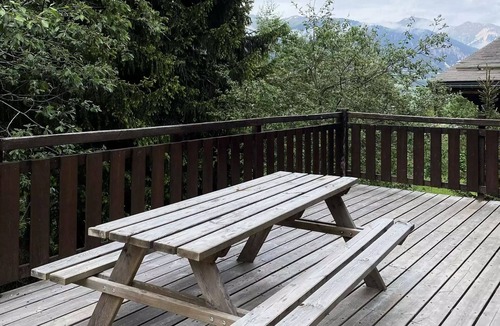 La Perriere Ski Chalet | Chalet Clementine - Superb chalet for 14 people with Jacuzzi