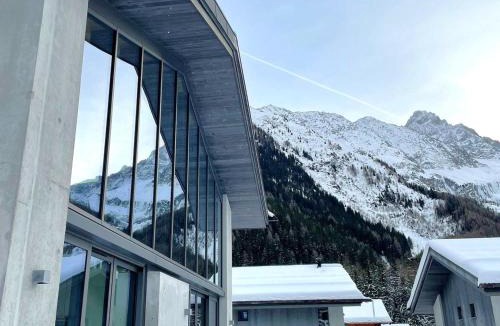 Argentiere Ski Chalet | Chalet contemporain 5* à Argentière avec sauna et cheminée - FR-1-343-243