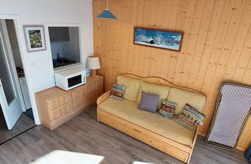 Peisey-Nancroix Apartment | Chalet Emmanuelle - Paradiski near the slopes plan peisey