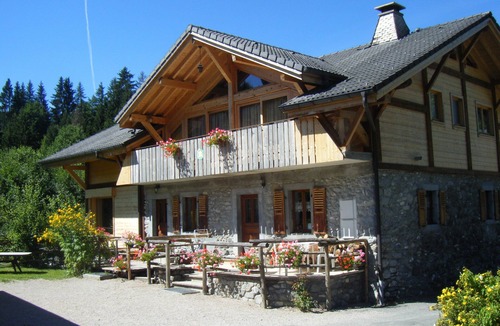 Montriond Ski Chalet | Chalet for rent 4-26 persons winter summer at heart of Portes du Soleil