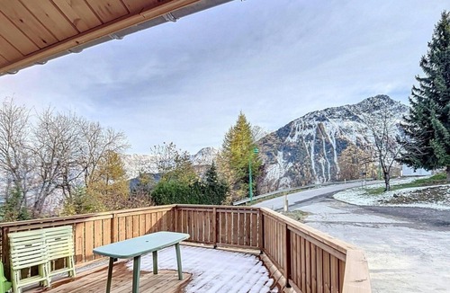 Le Corbier Ski Chalet | Chalet, Ground floor, terrace, tv, ski locker, 75m², Le Corbier