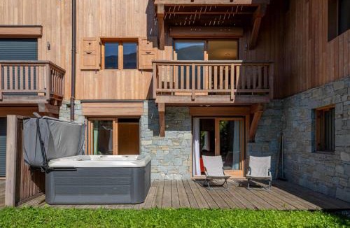 Meribel Ski Chalet | Chalet in méribel center with outdoor jacuzzi and sauna