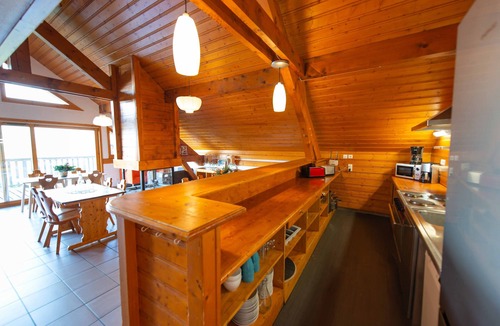 Oz-en-Oisans Ski Chalet | Chalet in Oz3300 ski resort. Jacuzzi in option, to 25 pers (with 5 exra beds)