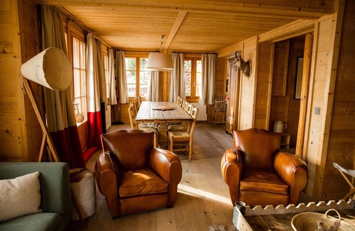 Villard-Reculas Ski Chalet | CHALET LA BULETTE Grand Chalet de Charme - Domaine Alpe d'Huez - sleeps 14