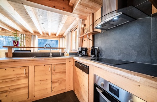 Morillon Ski Chalet | Chalet 'Le Mas Devant' with Mountain View, Private Terrace and Wi-Fi