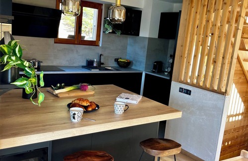 Les Gets Ski Chalet | Chalet Penote, Les Gets - beautiful 6 bedroom chalet for Winter & Summer
