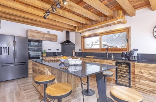Nancroit Ski Chalet | Chalet, sauna, balcony, fireplace or stove, parking, ski locker, 185m², Peisey-Vallandry