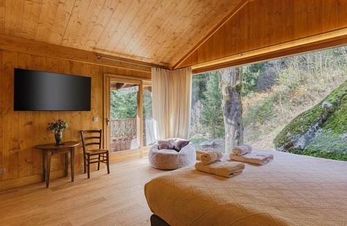 Les Tines Ski Chalet | Chalet Scierie - luxury chalet with hot tub