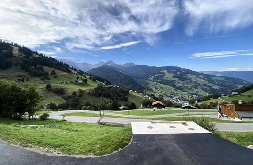 Beaufort Ski Chalet | Chalet - Stunning view, chalet nature, recent, 15 pers., ideal holiday, wifi. Ranked 3 ears GDF