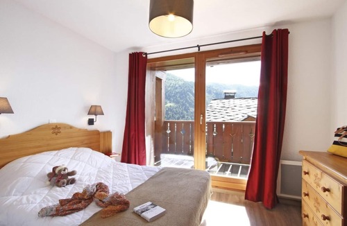 Valmeinier Ski Chalet | Chalet, wifi, swimming pool, terrace, balcony, tv, ski locker, 45m², Valmeinier