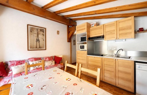 Notre-Dame-de-Bellecombe Apartment | Chaleureux appartement au pied des pistes avec parking et animaux admis - FR-1-505-65