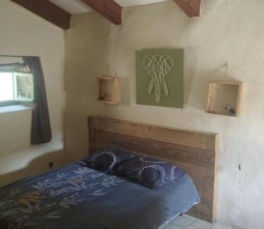 Labastide-de-Virac Bed & Breakfast | Chambre d hôtes labastide de virac