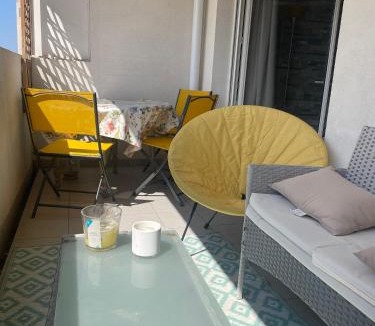 Saint-Mauront House | chambre d hot dans un bel appartement récent et bien desservi