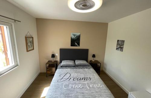 Cernon Bed & Breakfast | Chambre Le Faucon 2 personnes avec petit déjeuner inclus
