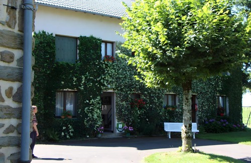 Junhac Bed & Breakfast | Chambres D'hôtes Bellevue